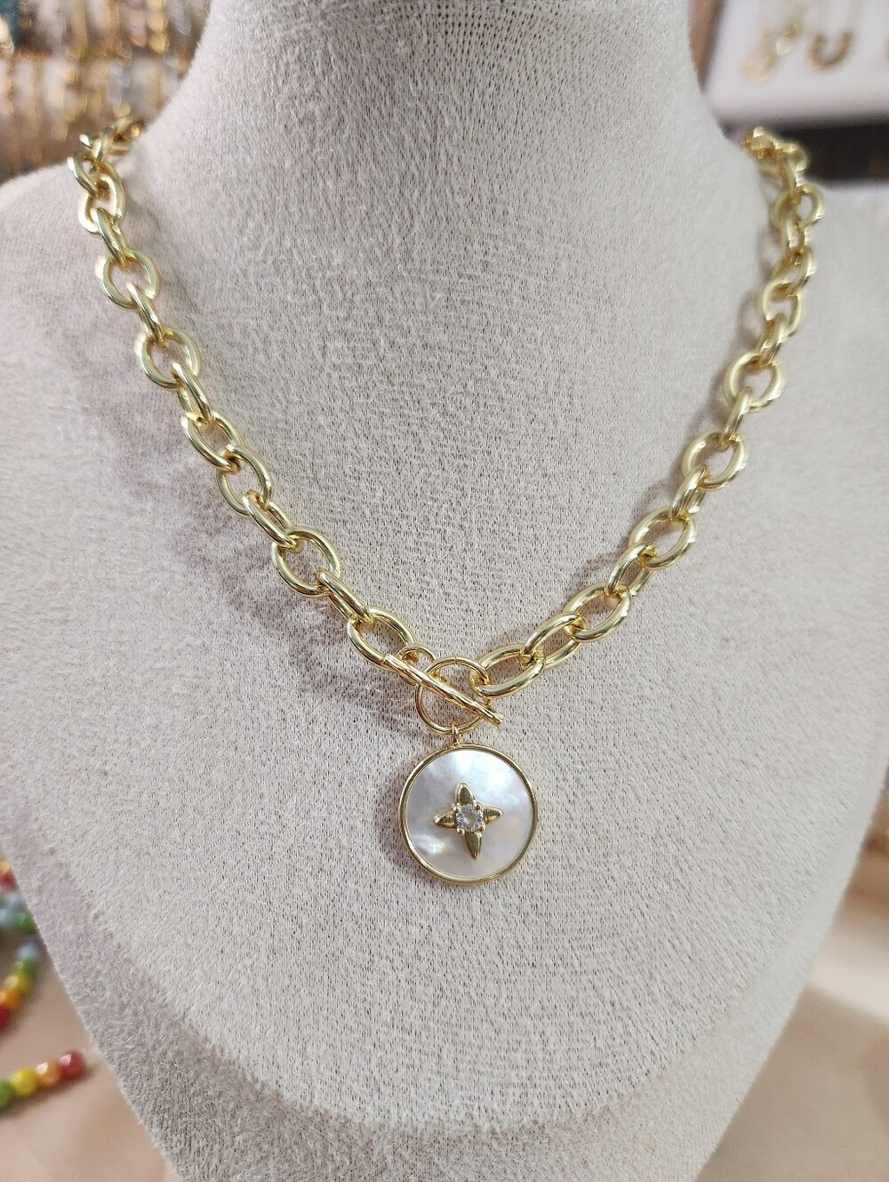 Mother Of Pearl Clover Toggle Necklace